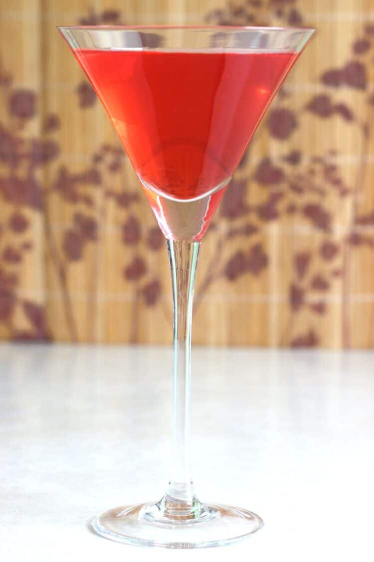 Centauri Sundown drink recipe with vodka, grenadine and sour mix.