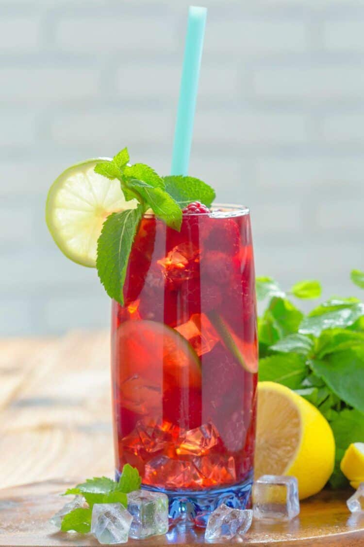 Long Beach Iced Tea on picnic table with fruit garnish