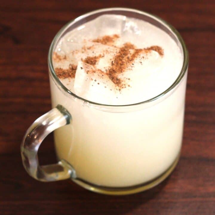 Painkiller drink with nutmeg