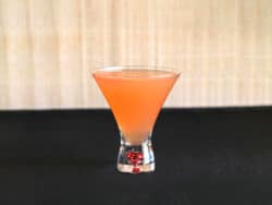 Peking Cocktail in decorative martini glass