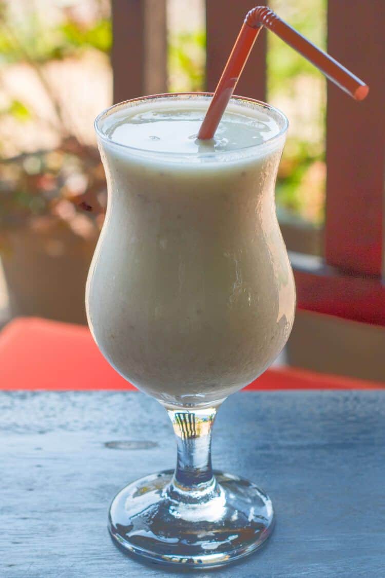 Simple Pensacola Bushwacker with no garnish