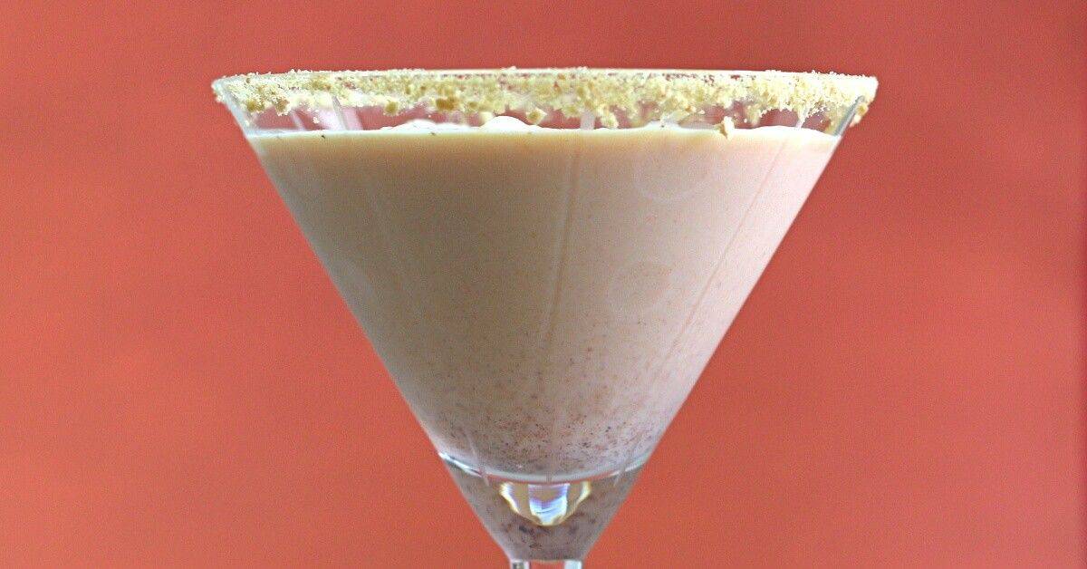 Pumpkin Pie Martini with graham cracker rim